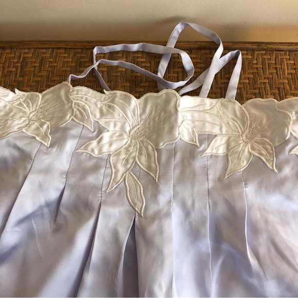 Vintage Natori appliqué Slip Nightgown Silky Long - Sm - Picture 6 of 11